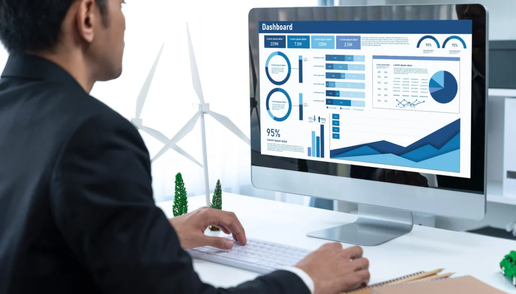 Dashboards personalizados con datos en tiempo real para facilitar el análisis, la toma de decisiones y la gestión empresarial.