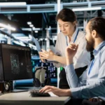 Asistencia y mantenimiento informático para resolver problemas tecnológicos